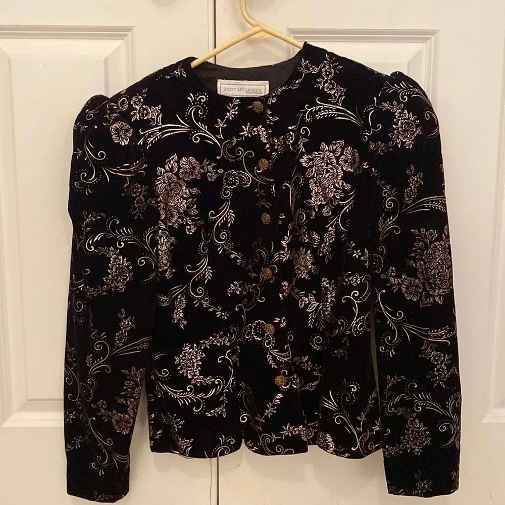 Scott McClintock vintage Valore black and gold  jacket Size 12